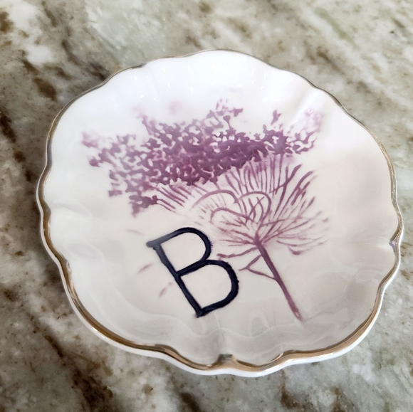 Anthropologie Letter "B" Botanical Dish - Picture 2 of 4